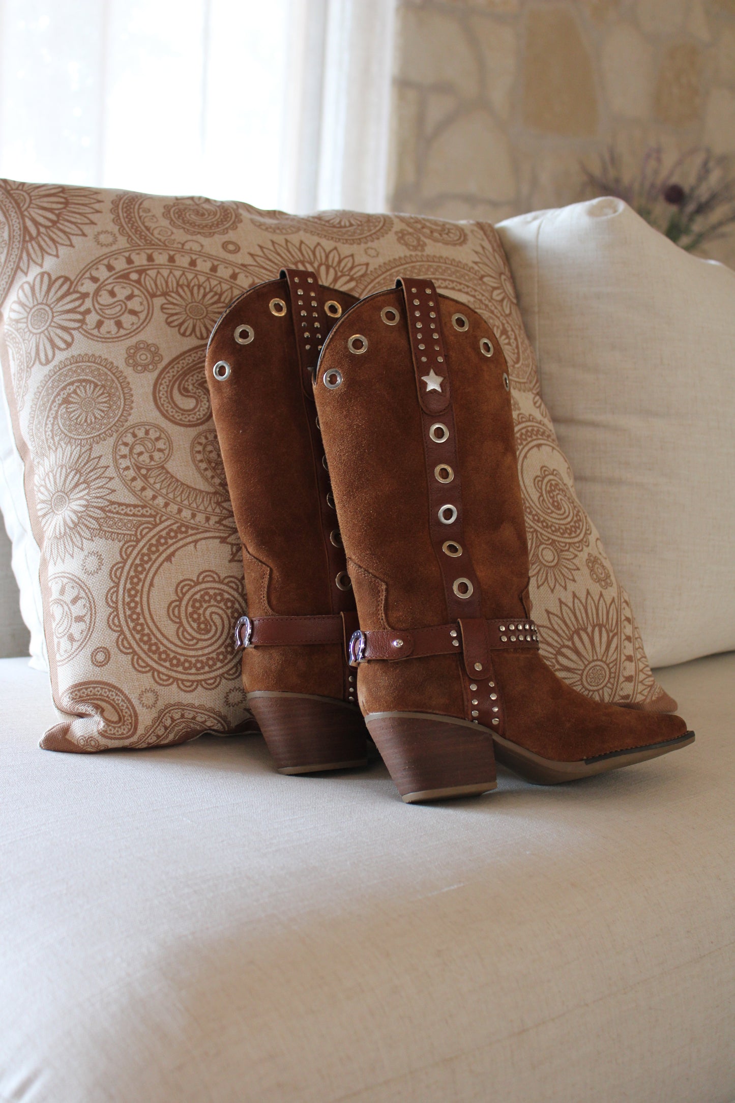 The Shelby hazel leather