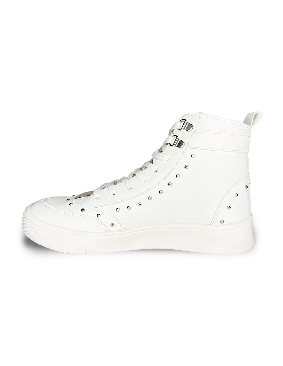 The Cordelia white and studs