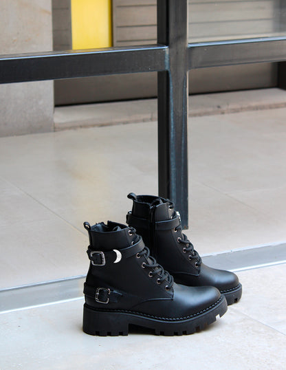 The Julieta Black