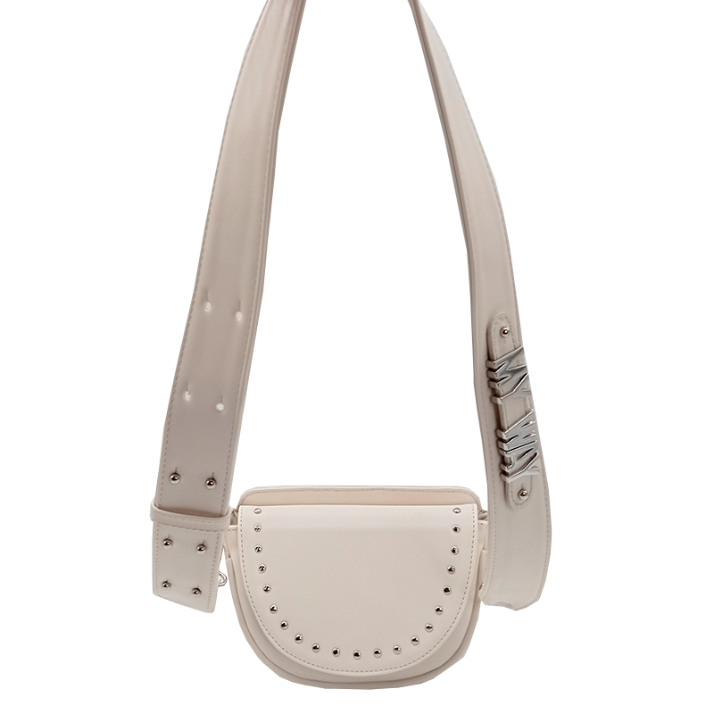 The Rigoberta off white