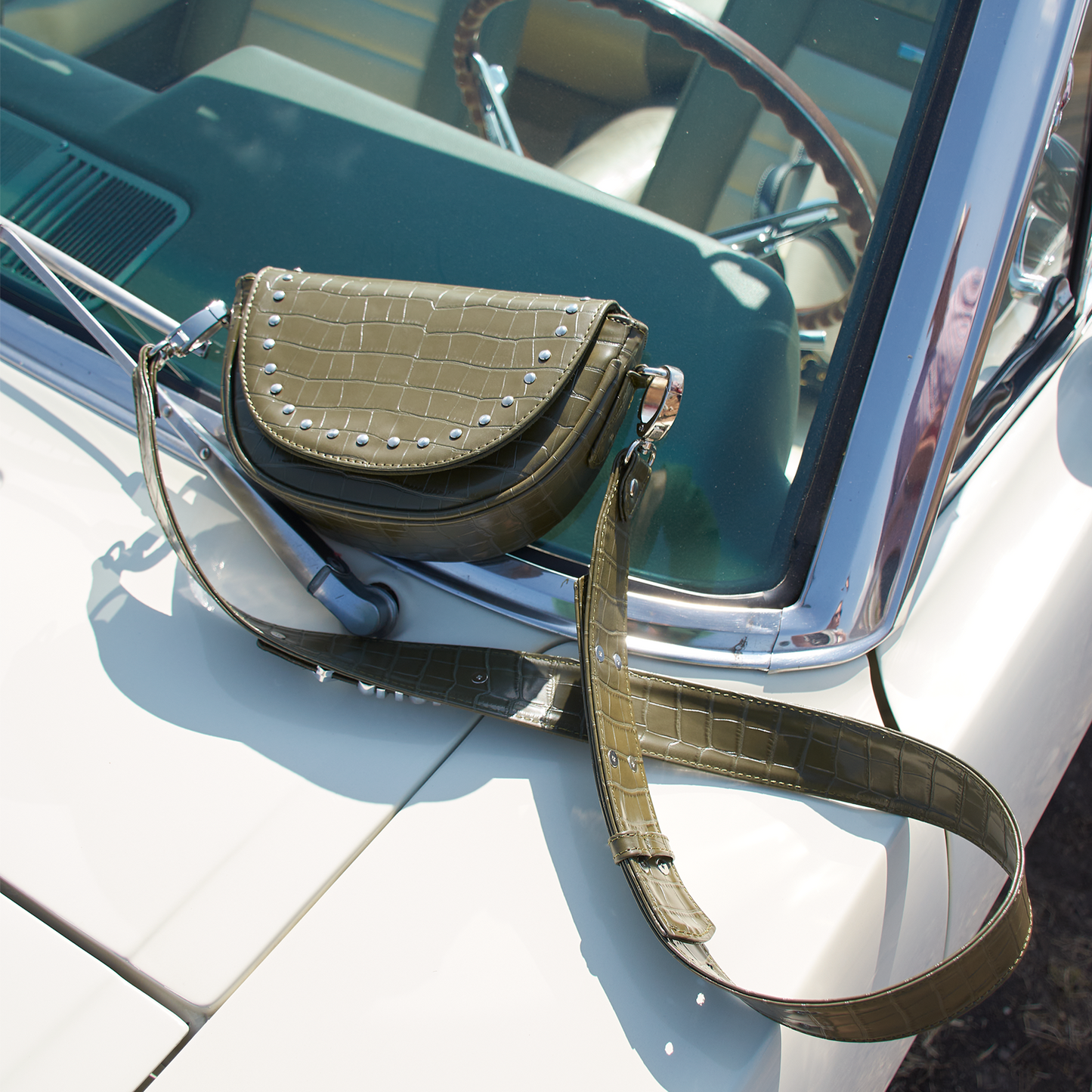 The Rigoberta croc green