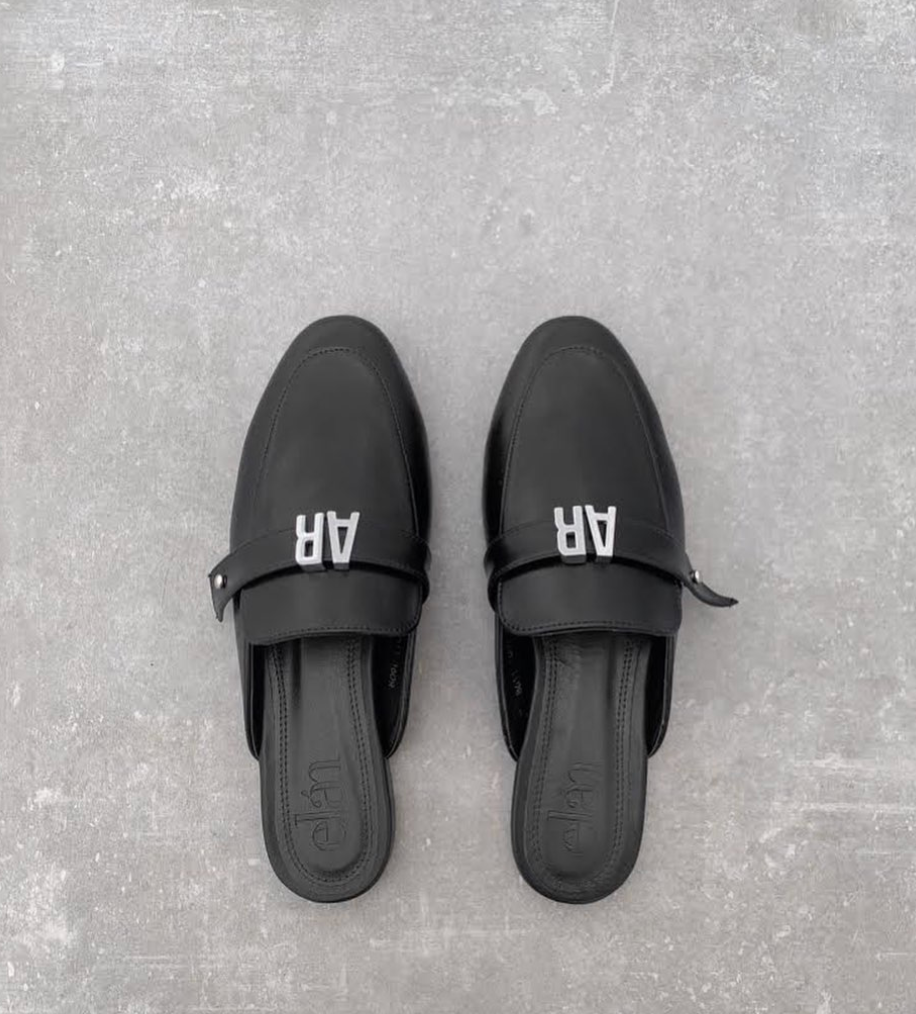 The Victoria Black
